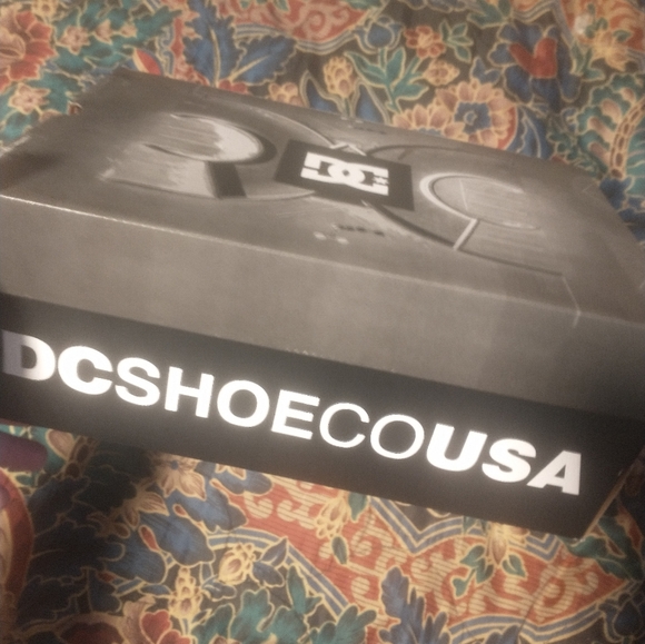 Women's white and pink DC shoes - Picture 3 of 4